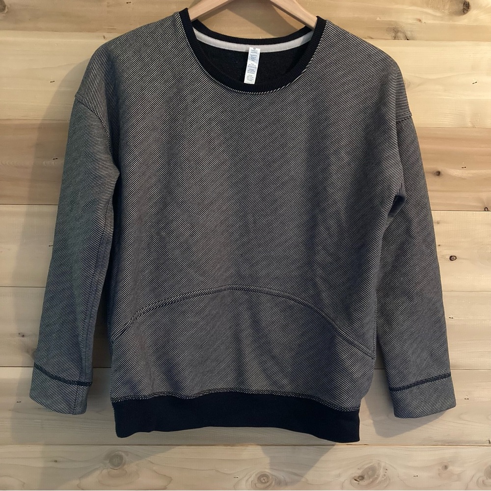 Lululemon fleece lined sweatshirt